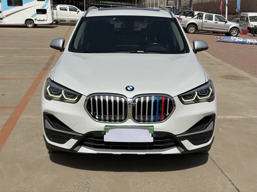 BMW X1 2022 #2 BMW X1 2022 car image #2