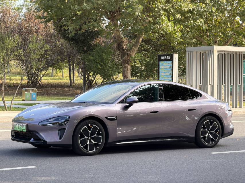 MI SU7 2025 car image 