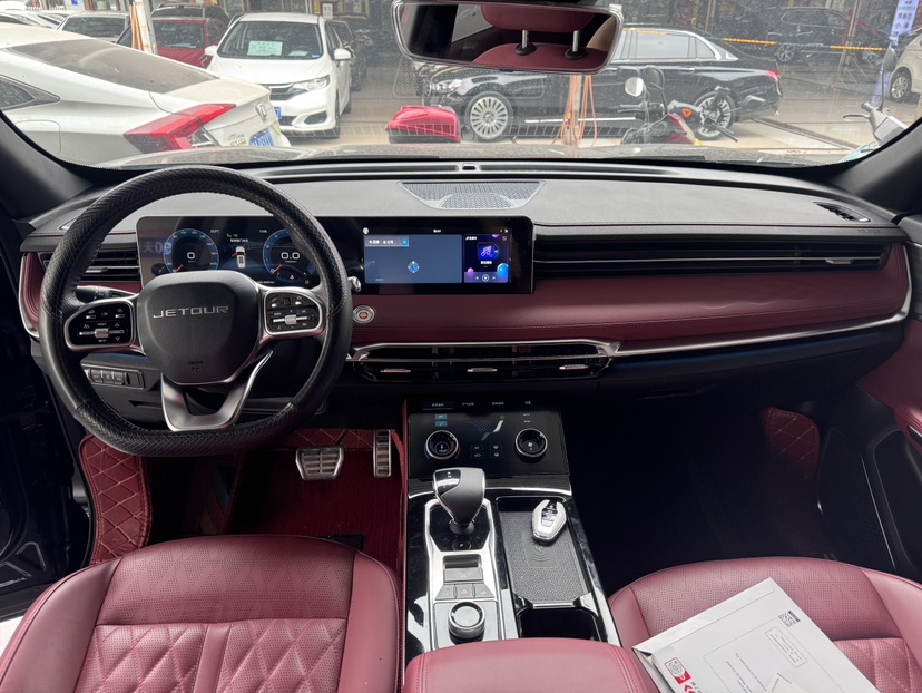 Jetour X70 PLUS 2024 #8 Jetour X70 PLUS 2024 car image #8