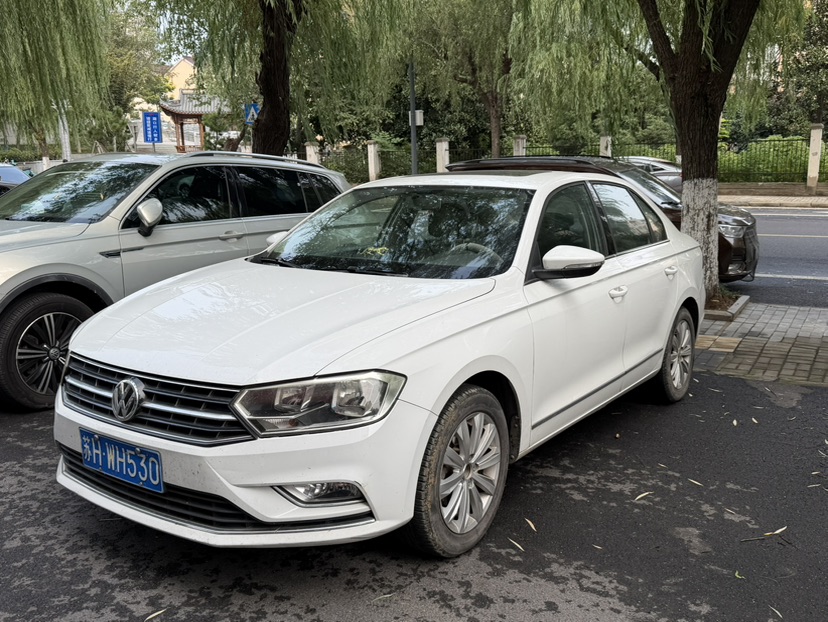 Volkswagen Bora 2016 Volkswagen Bora 2016 car image
