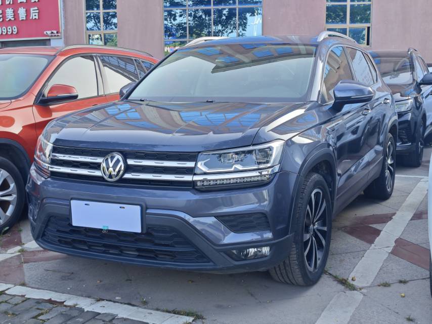 Volkswagen Tharu 2020 car image 