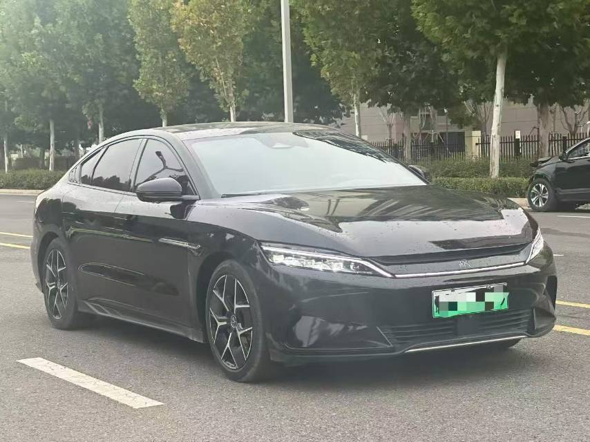 BYD Han 2023 #3 BYD Han 2023 car image #3