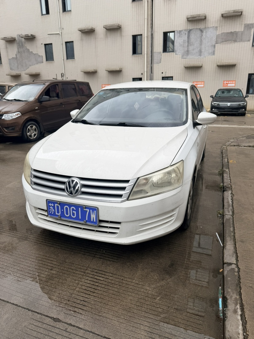2013 2013 car image