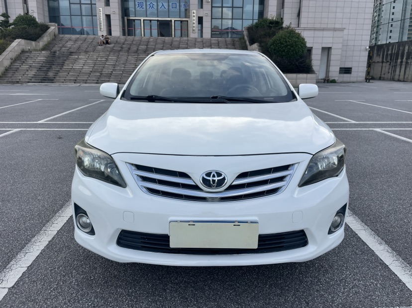 Toyota Corolla 2014 car image #2