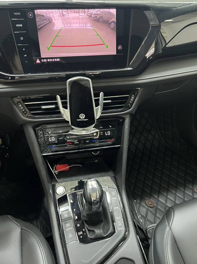 Volkswagen Tharu 2022 car image #12