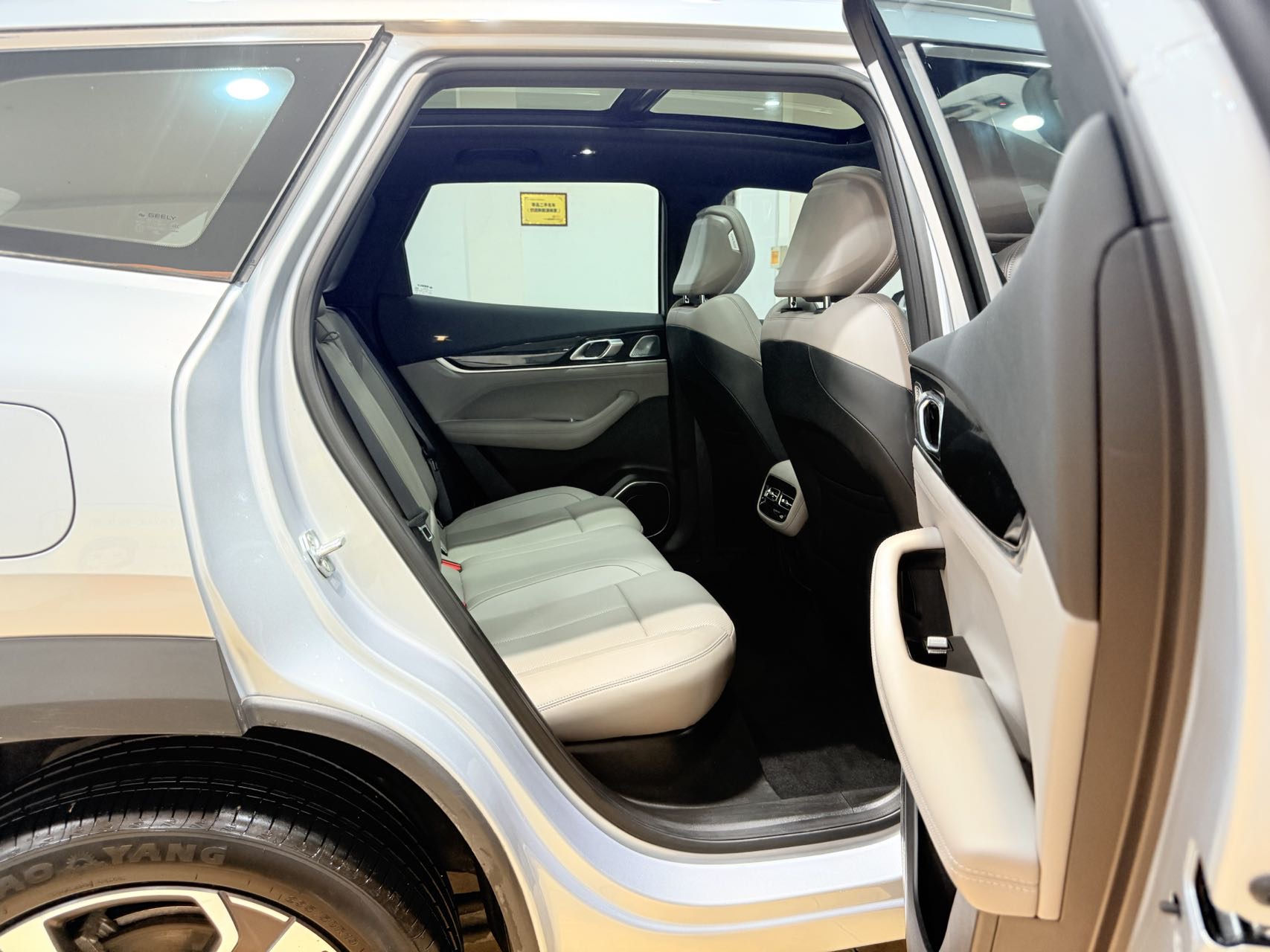 GEELY Boyue L 2025 #12 GEELY Boyue L 2025 изображение автомобиля #12