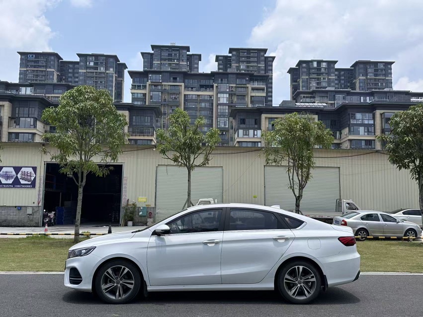 GEELY Binray 2019 car image #3