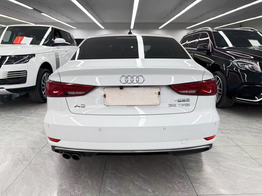 Audi A3 2019 car image #5