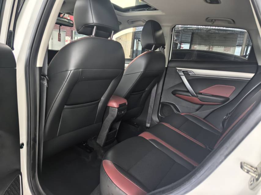GEELY Coolray 2022 #6 GEELY Coolray 2022 car image #6