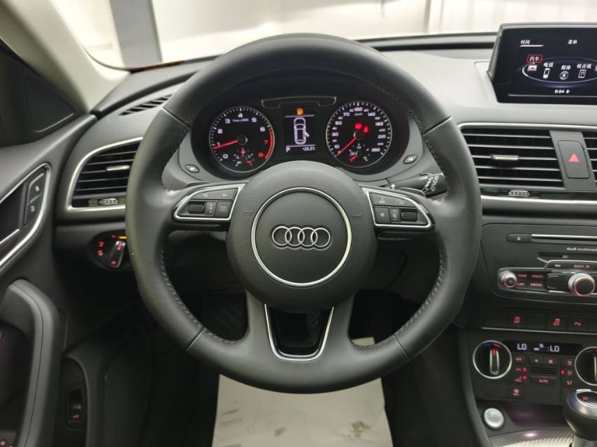 Audi Q3 2018 #13 Audi Q3 2018 car image #13