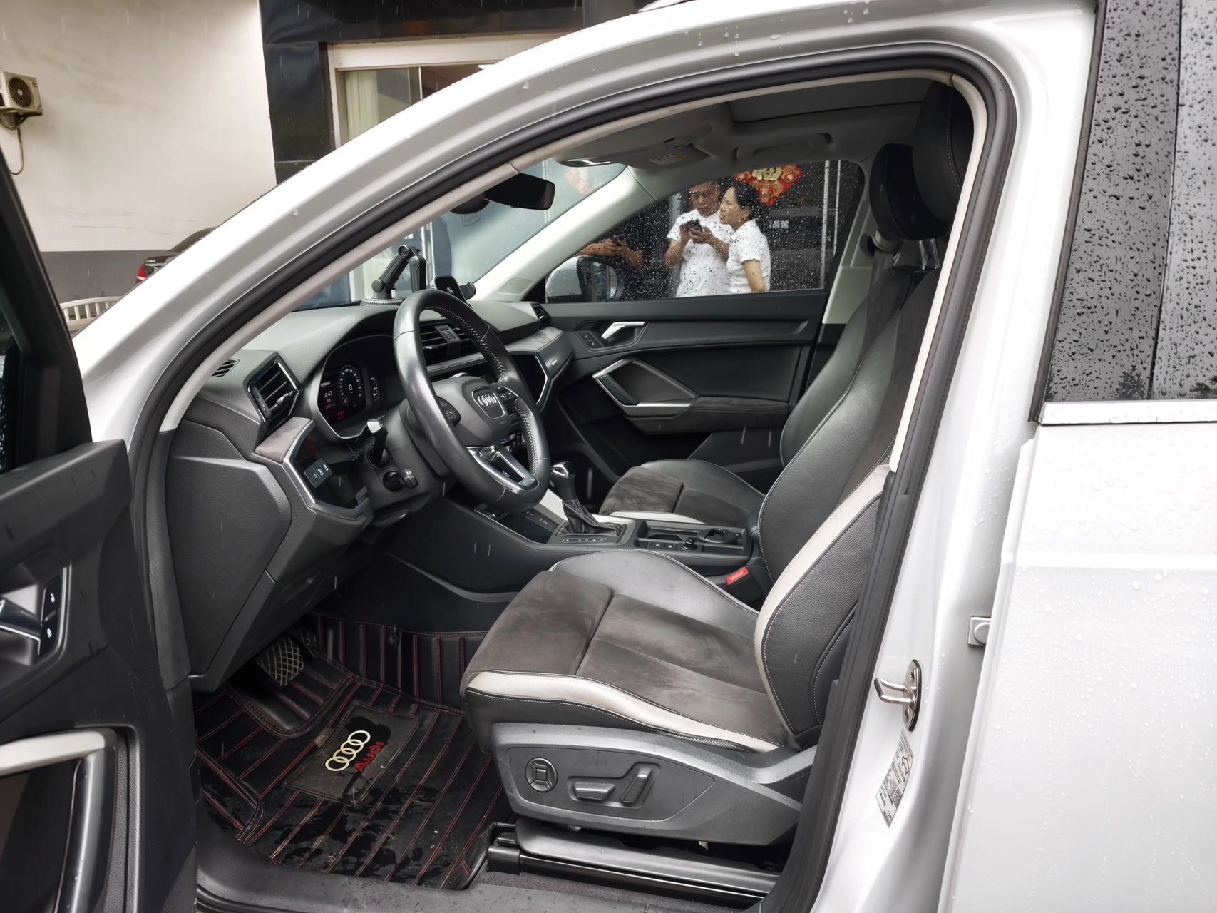 Audi Q3 2019 #8 Audi Q3 2019 car image #8