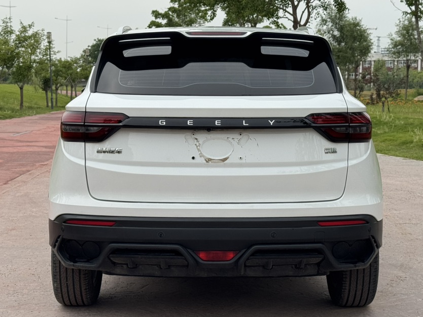 GEELY Coolray 2024 #5 GEELY Coolray 2024 car image #5