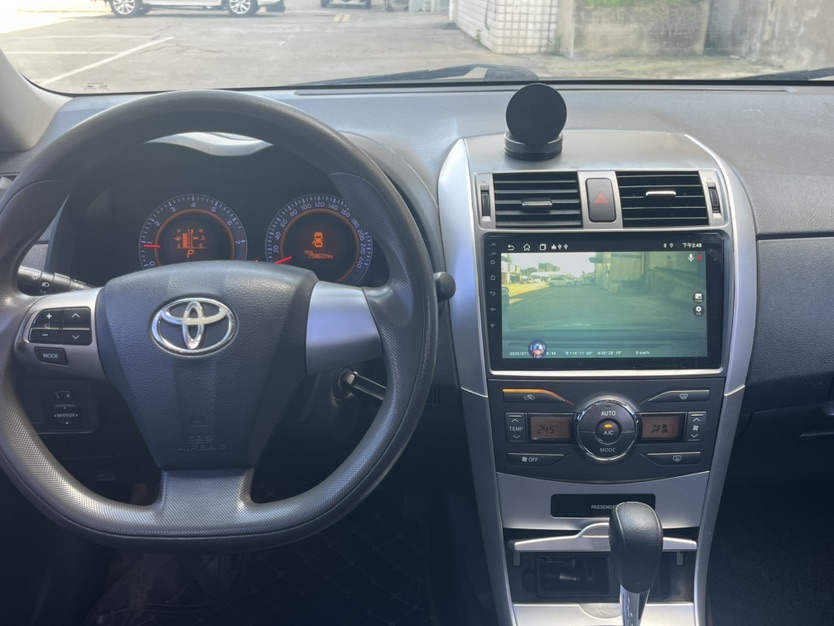 Toyota Corolla 2013 car image #9