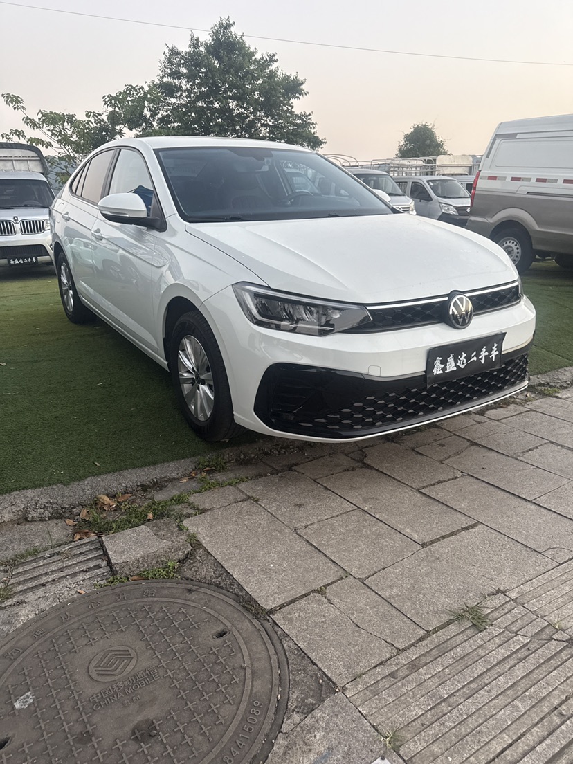Volkswagen Lavida 2025 car image 