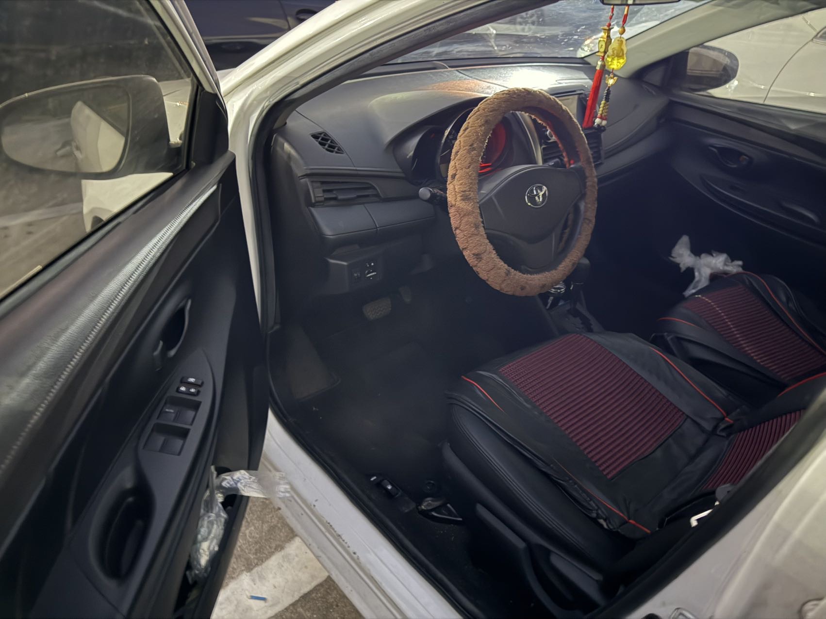 Toyota Vios 2015 car image #2