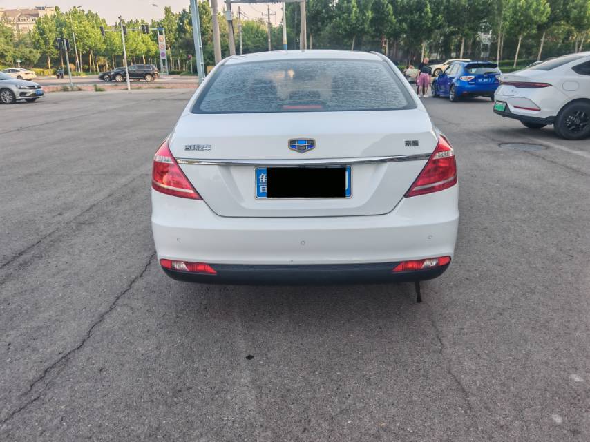 GEELY Emgrand 2016 car image #7