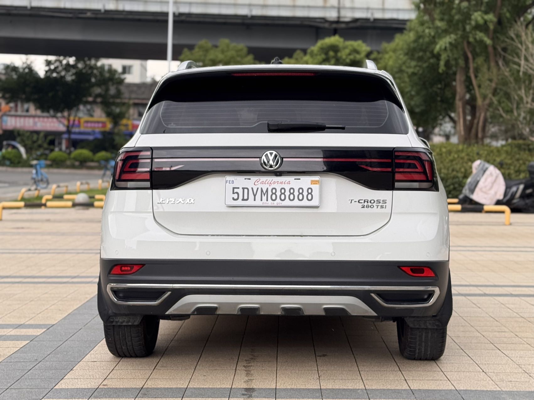 Volkswagen T-Cross 2019 #8 Volkswagen T-Cross 2019 car image #8