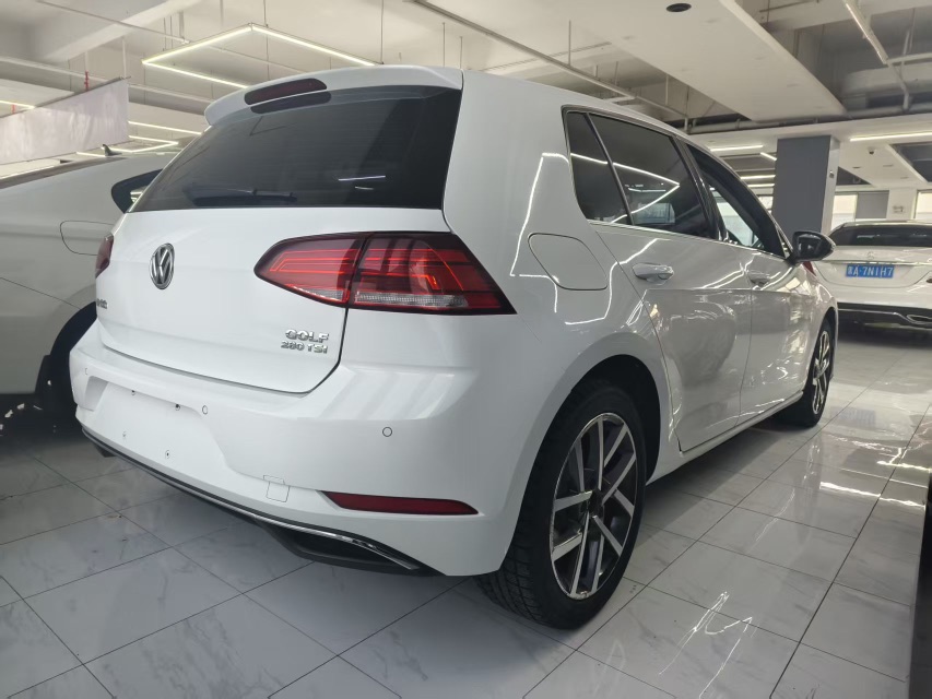 Volkswagen Golf 2020 #9 Volkswagen Golf 2020 car image #9
