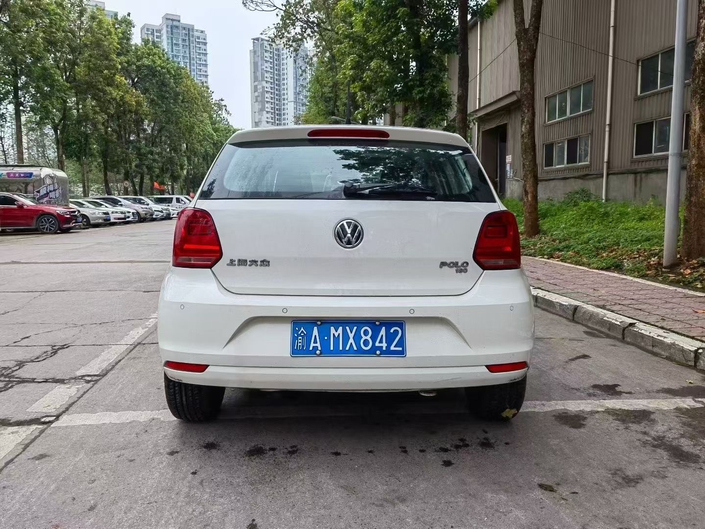 Volkswagen Polo 2016 car image #5