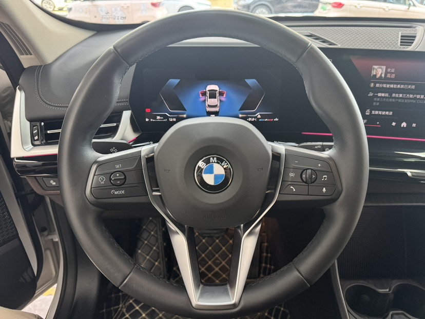 BMW X1 2024 car image #10