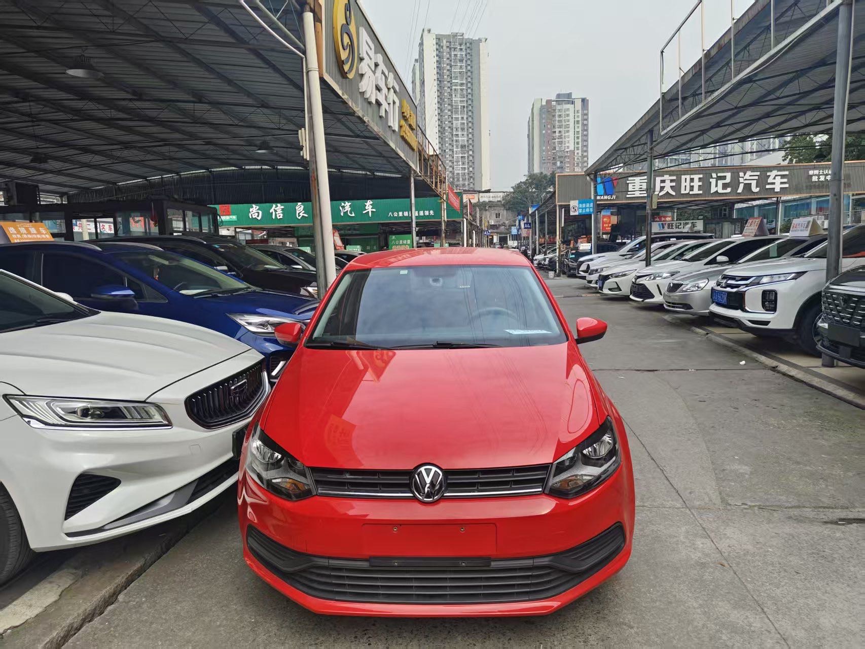 Volkswagen Polo 2018 car image #2
