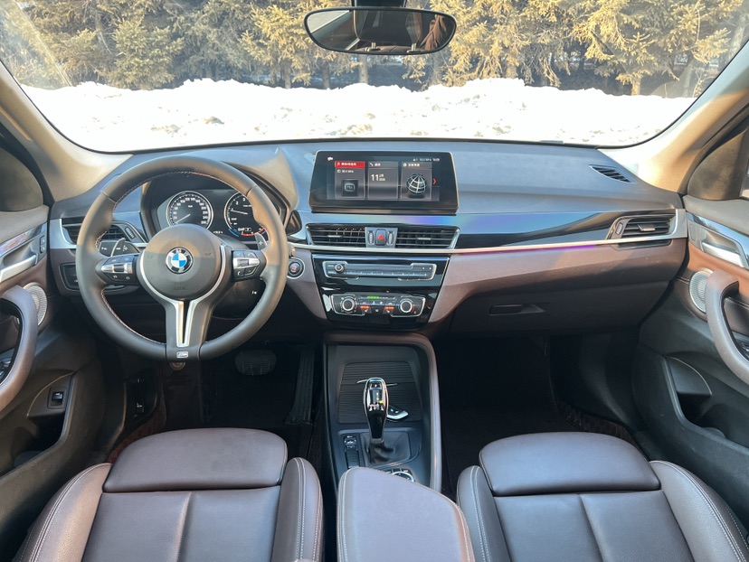 BMW X1 2021 car image #12
