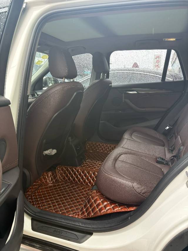 BMW X1 2018 #3 BMW X1 2018 car image #3