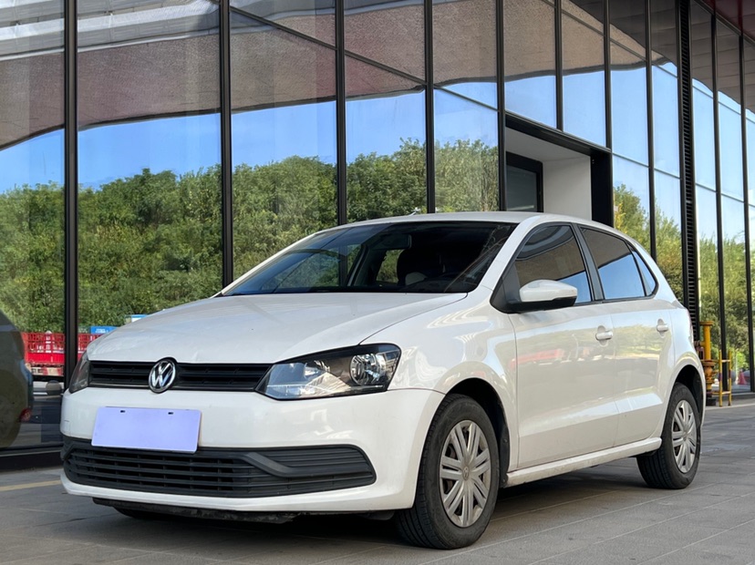 Volkswagen Polo 2018 car image 