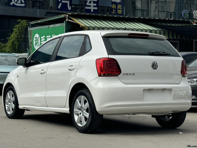 Volkswagen Polo 2013 #5 Volkswagen Polo 2013 car image #5