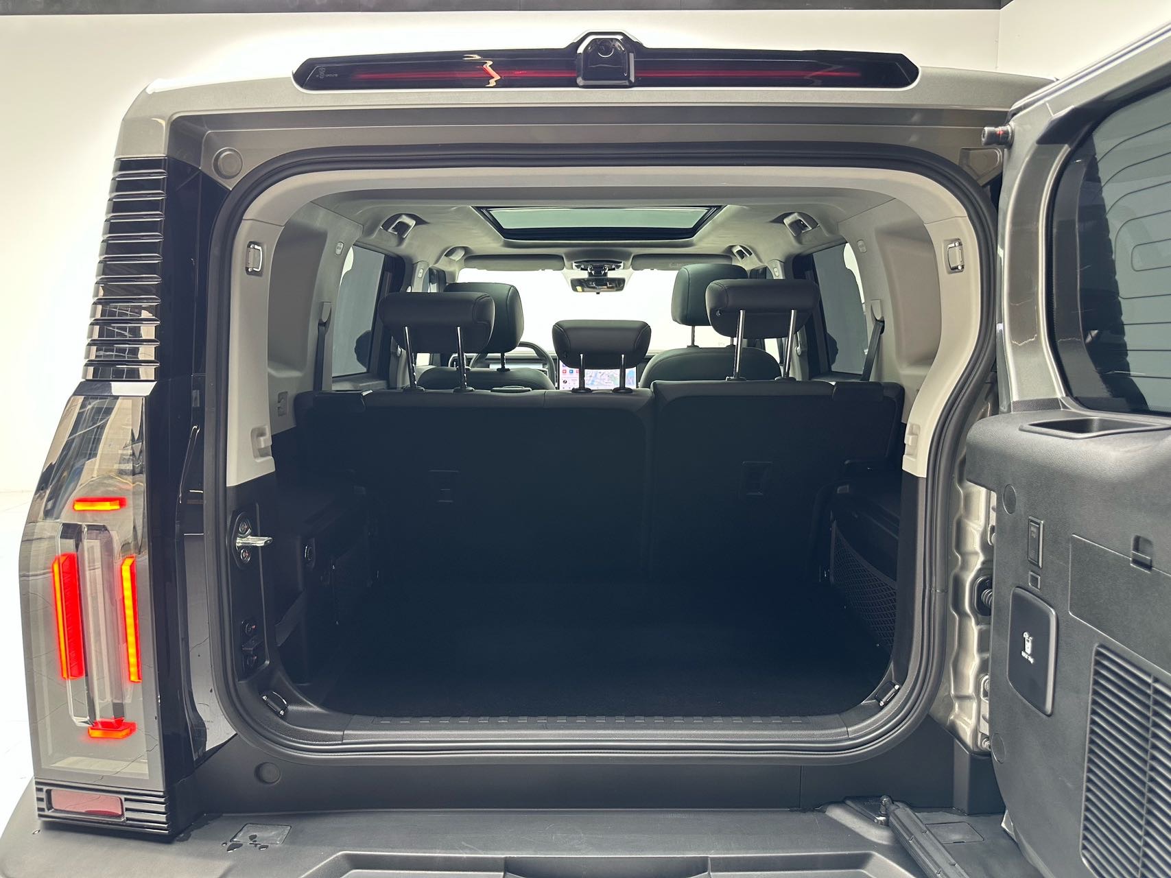 Jetour Traveller 2024 car image #6