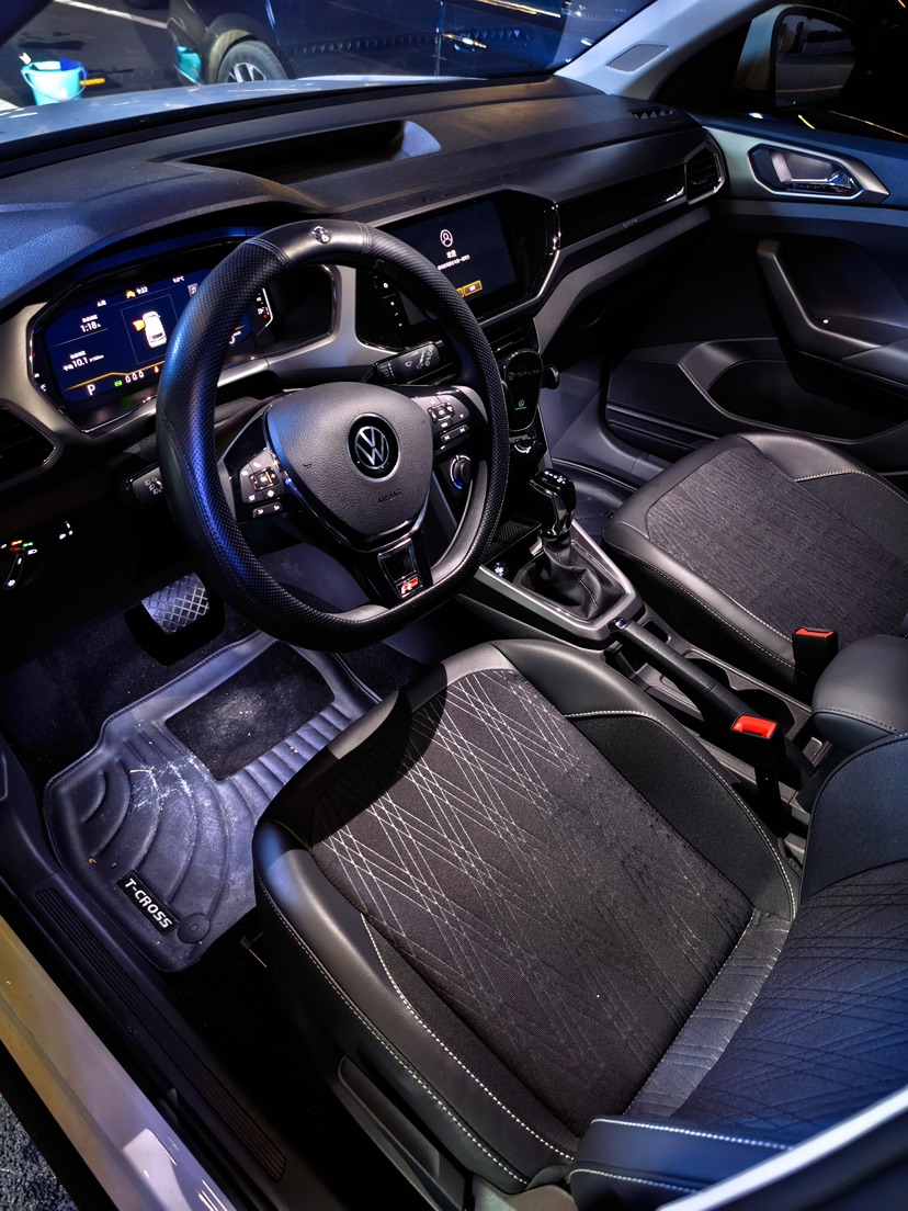 Volkswagen T-Cross 2024 #6 Volkswagen T-Cross 2024 car image #6