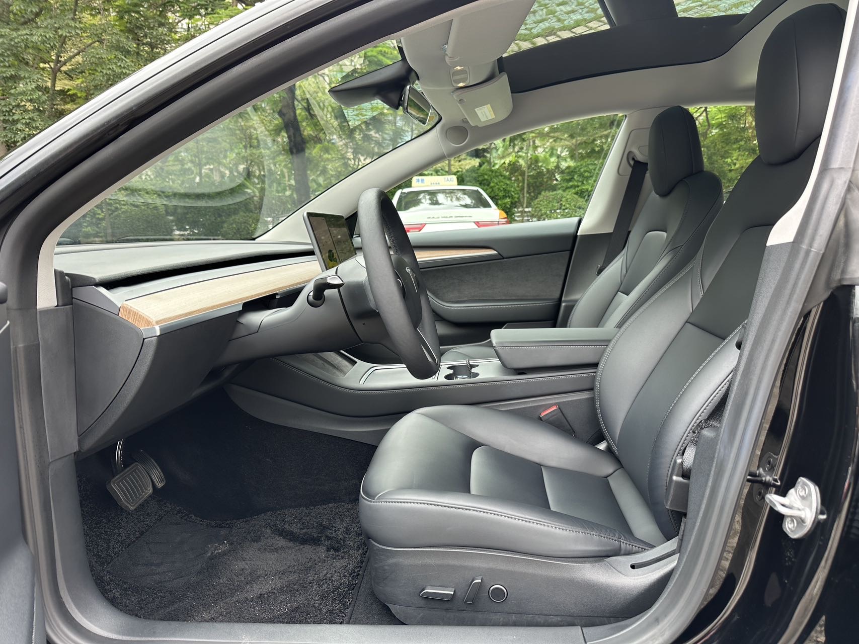 Tesla Model 3 2023 #4 Tesla Model 3 2023 car image #4