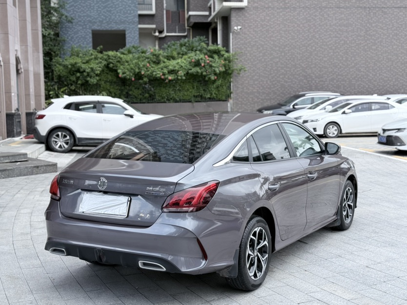 MG 5 2021 car image #9