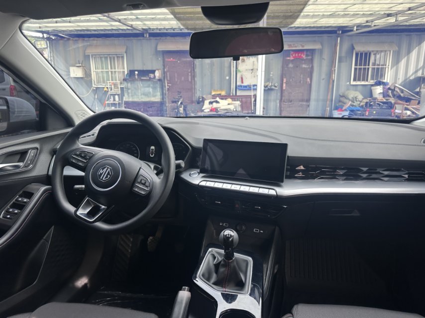MG 5 2025 immagine di auto #8