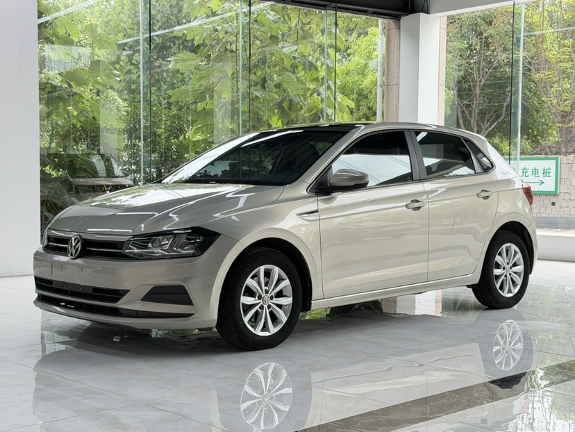 Volkswagen Polo 2020 car image 