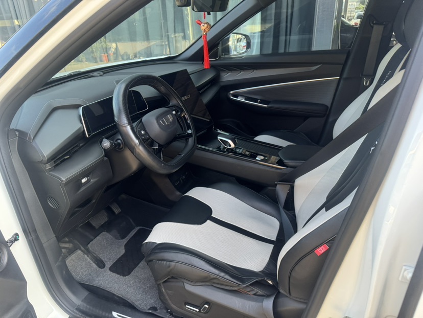 GEELY Boyue 2024 car image #6