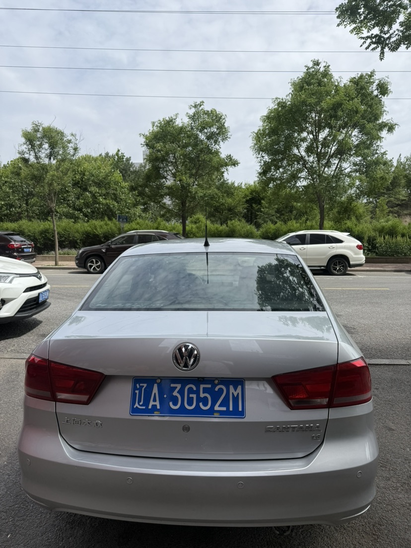 Volkswagen Santana 2014 car image #8