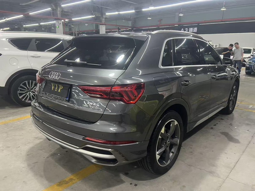 Audi Q3 2023 #8 Audi Q3 2023 car image #8
