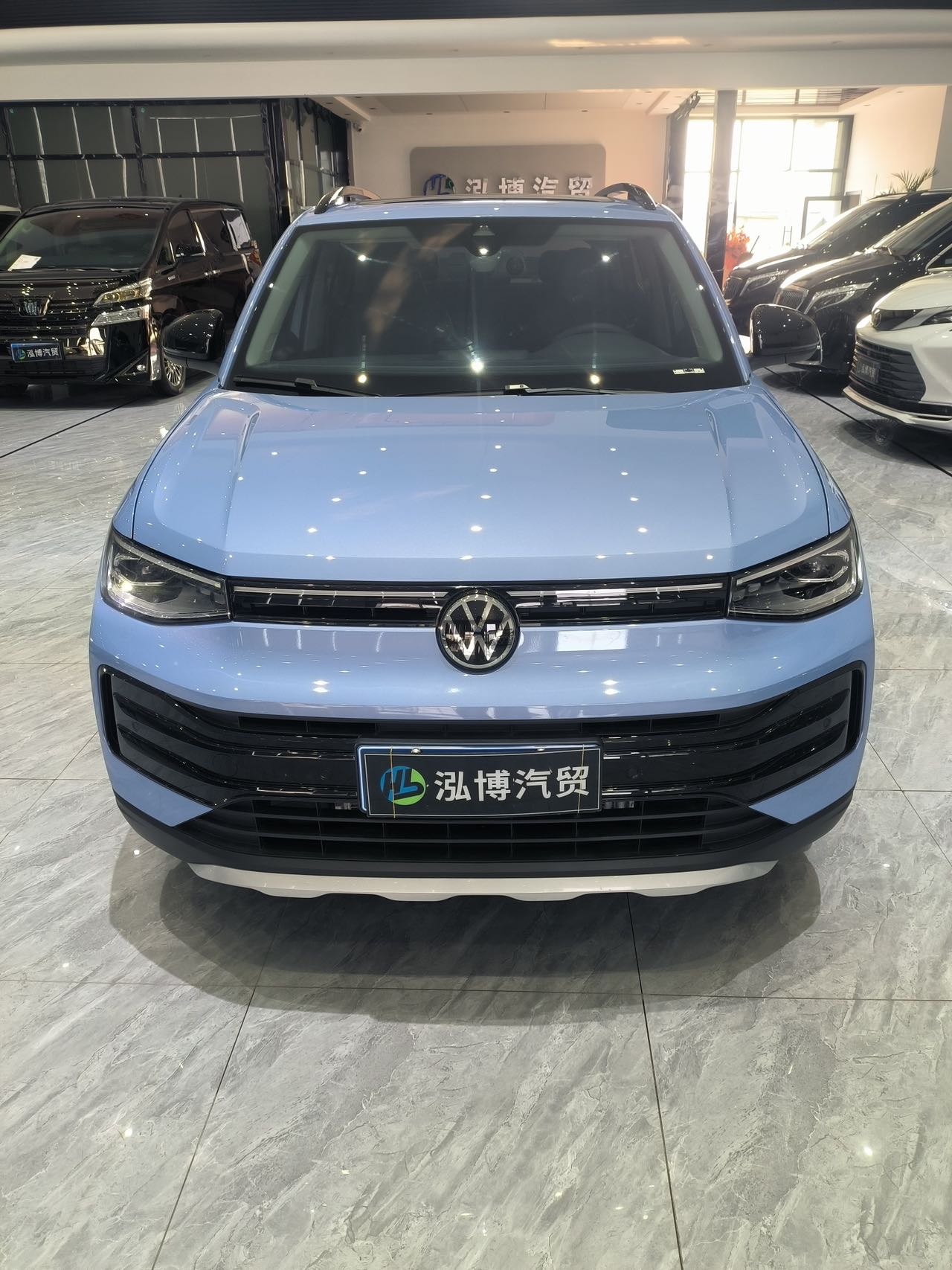 Volkswagen Tharu 2025 car image #2