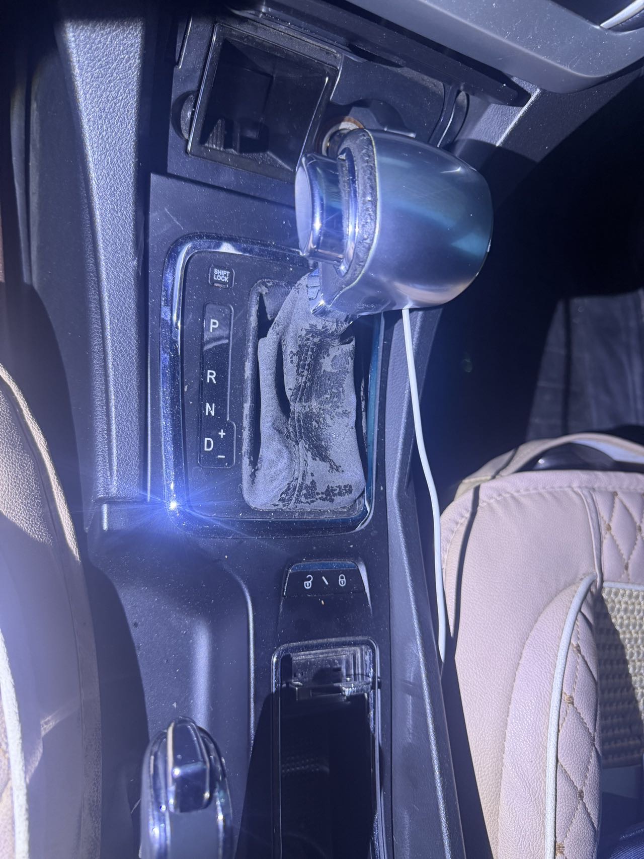 GEELY Emgrand 2015 #8 GEELY Emgrand 2015 car image #8