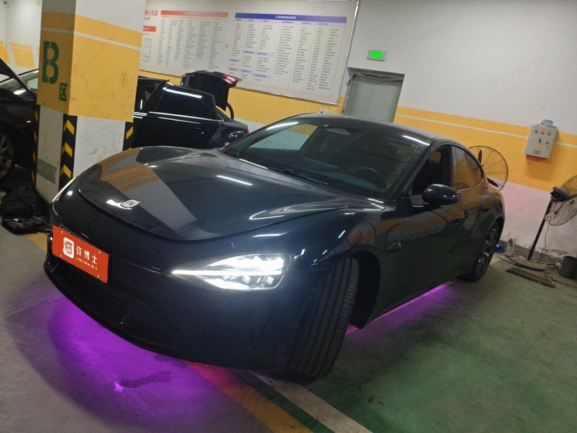 小米汽车 小米SU7 2024 汽车图片 