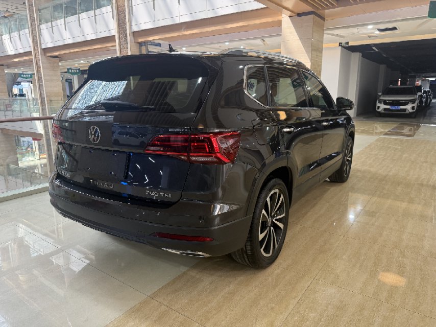 Volkswagen Tharu 2023 car image #3