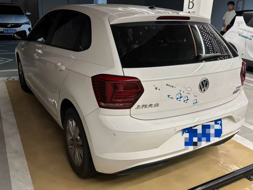 Volkswagen Polo 2021 car image #4