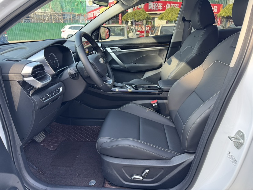 GEELY Coolray 2026 изображение автомобиля #3