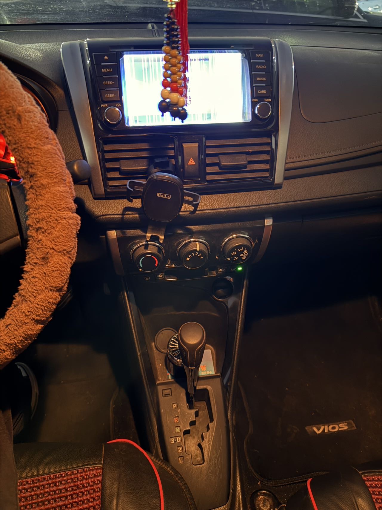 Toyota Vios 2015 car image #6