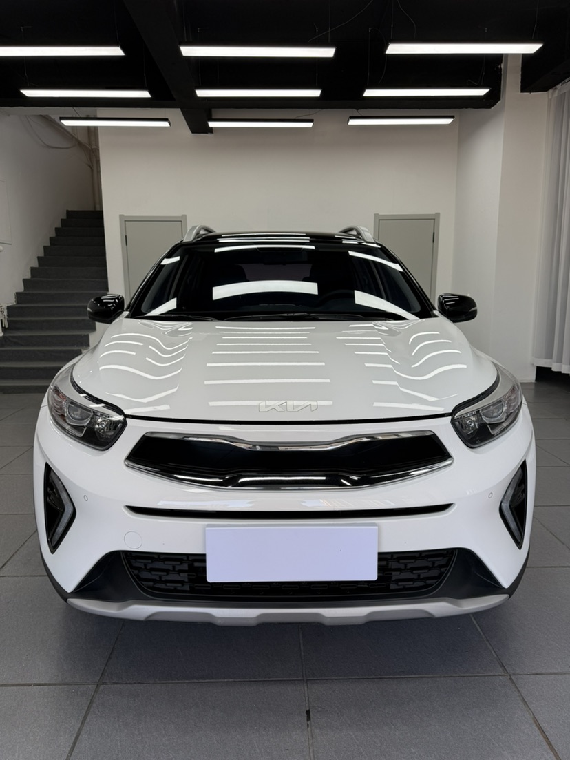Kia KX1 2022 car image #2