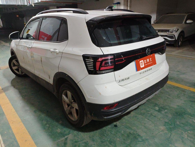 Volkswagen T-Cross 2023 #9 Volkswagen T-Cross 2023 car image #9