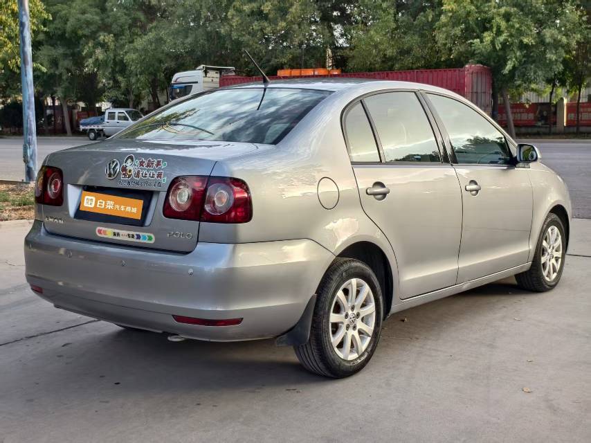 Volkswagen Polo 2011 #7 Volkswagen Polo 2011 car image #7