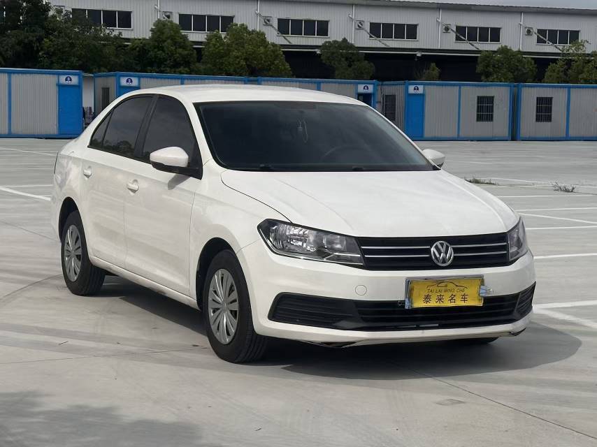 Volkswagen Santana 2016 car image #3