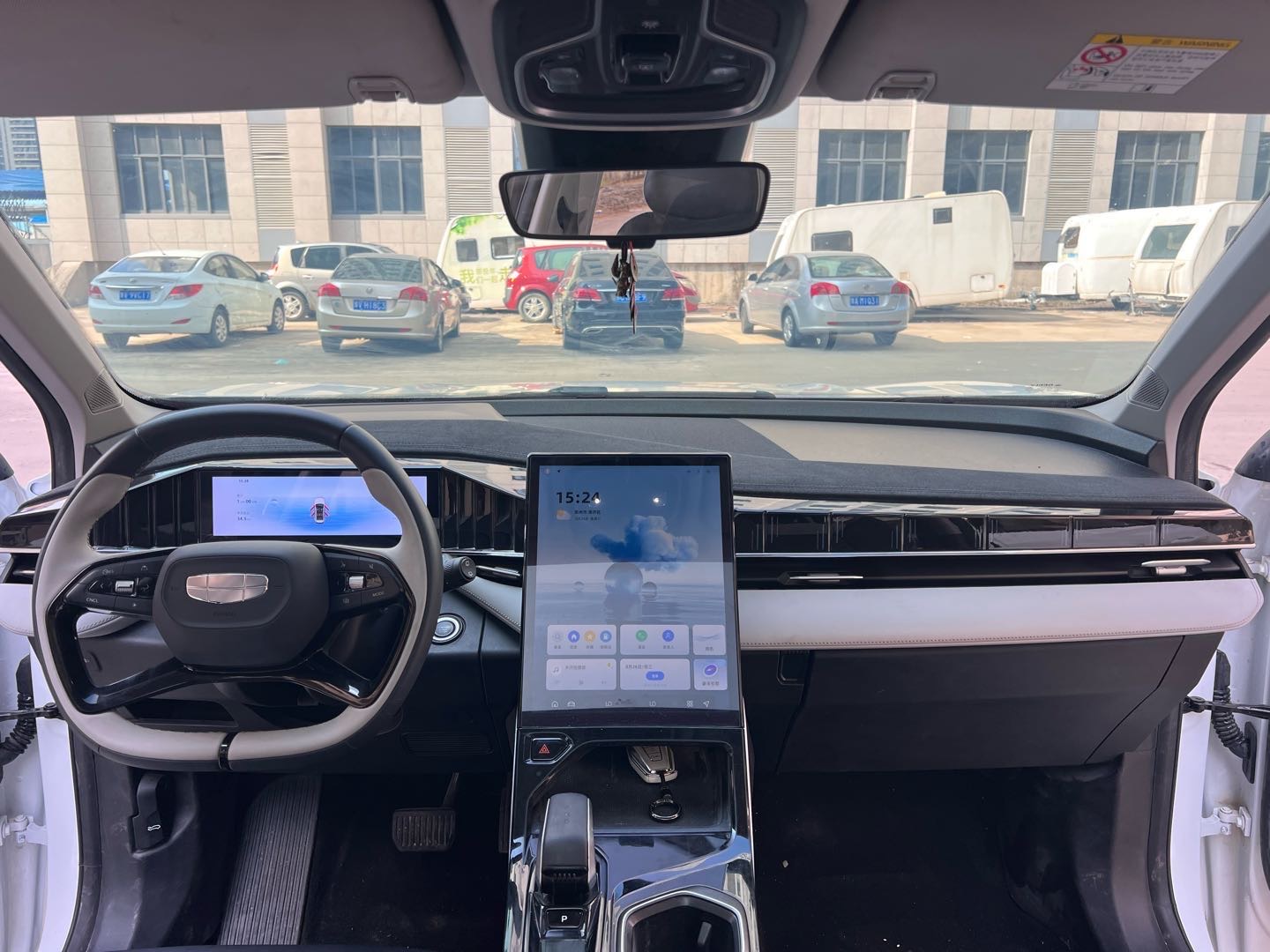 GEELY Boyue L 2024 صورة سيارة #5